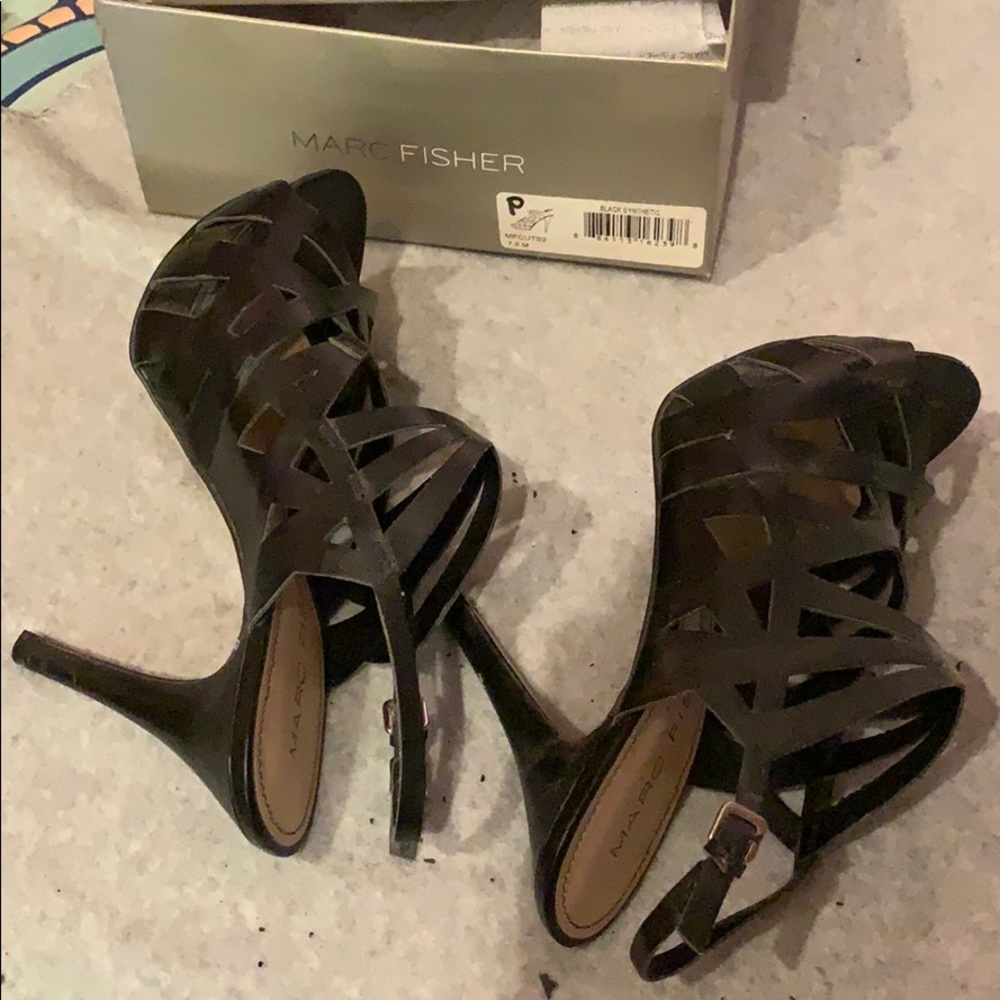 EUC black strappy heels